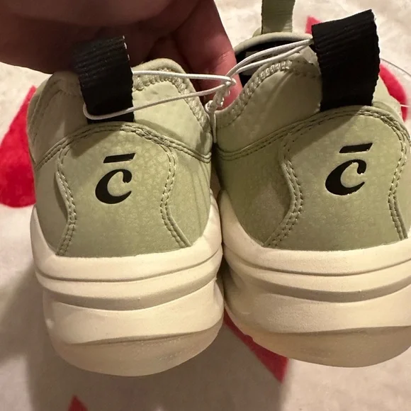 New Clove Classic Limited Edition Sage GreenNursing Shoes